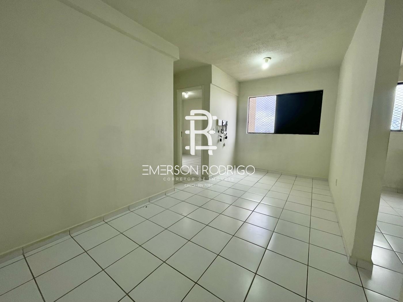 Apartamento à venda com 2 quartos, 44m² - Foto 2