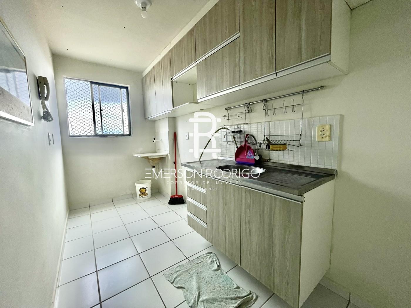 Apartamento à venda com 2 quartos, 44m² - Foto 3
